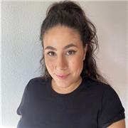 Profesora de apoyo escolar especializado en clases para niño/as de forma online o presencial